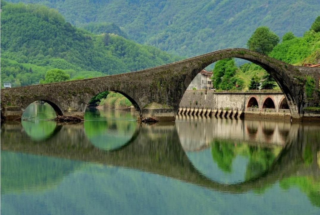 보르고 아 모짜노 Agriturismo Il Castello 빌라 외부 사진